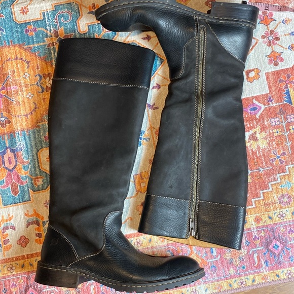 Born Shoes - BORN BLACK LEATHER KNEE HIGH WOMEN BOOTS SIZE 9.5